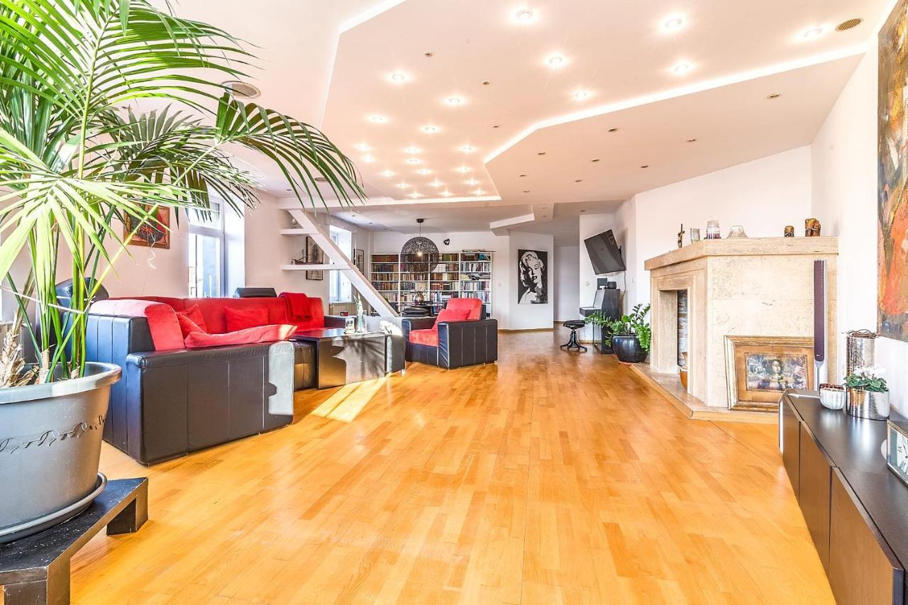 Modern City-Centre Penthouse With Spectacular Views / 135Sqm ซาเกร็บ ภายนอก รูปภาพ